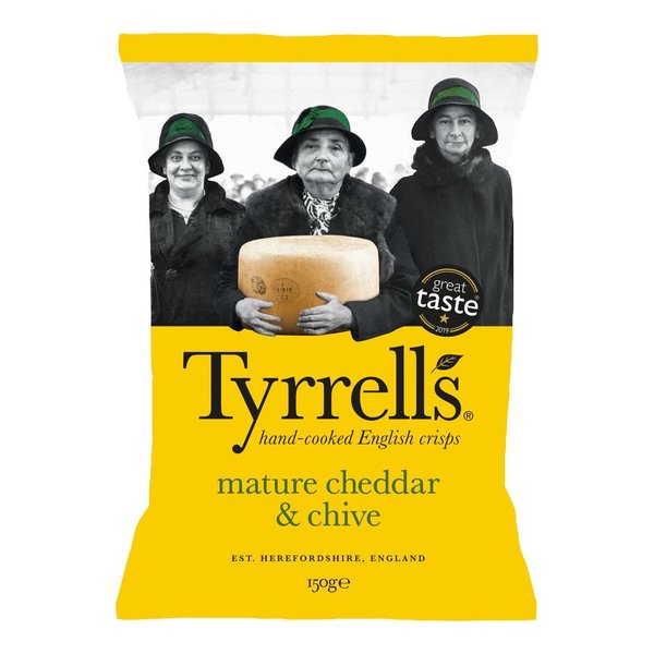 MATURE CHEDDAR & CHIVE - HAND COOKED ENGLISH CRISPS  150G BY TYRRELLS